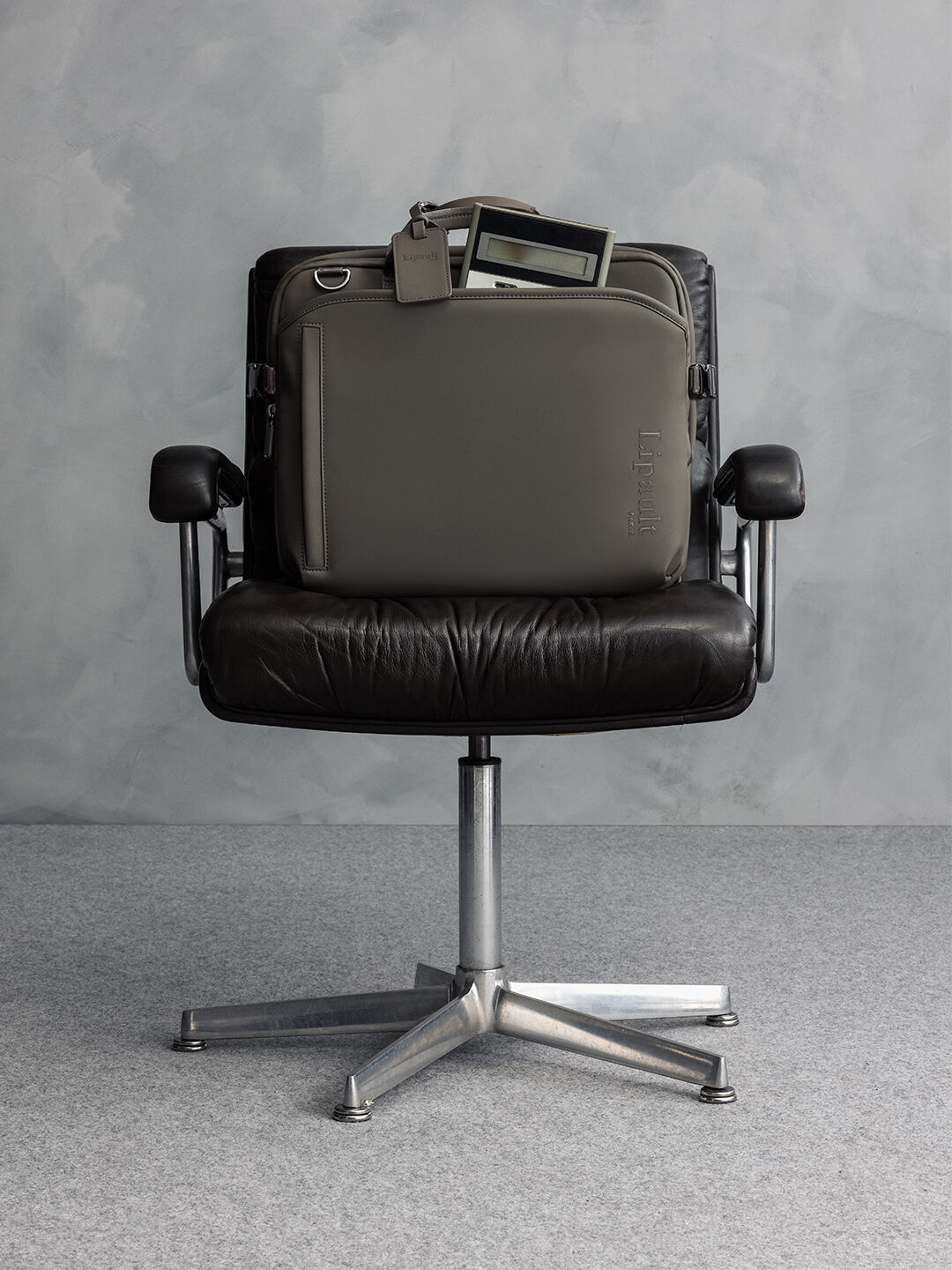 PY&Ouml;R&Auml;LLINEN LAUKKU