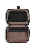 Lost In Berlin Expandable toilet kit