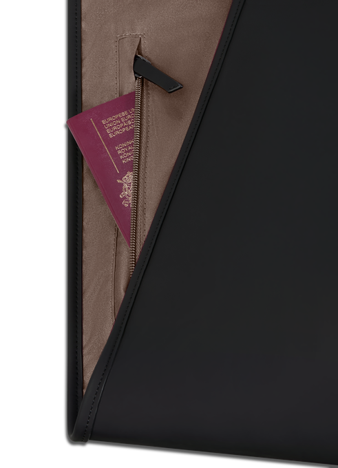 Lost In Berlin Pukupussi