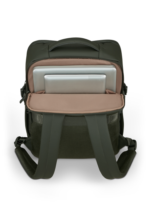 Lost In Berlin Reppu Pro 16"