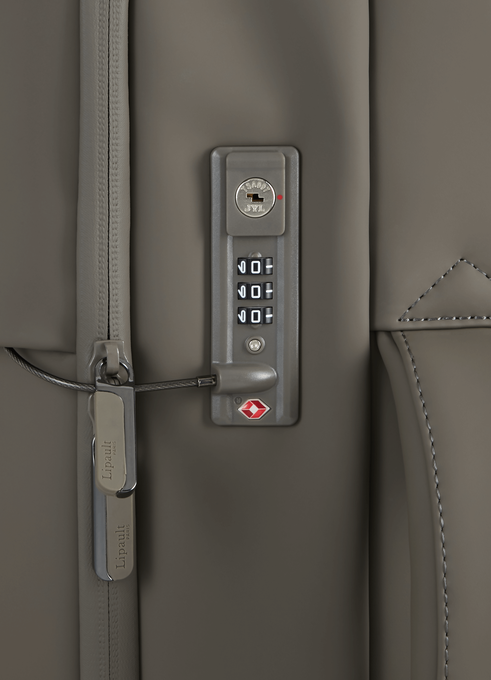 Lipault Lost In Berlin Cabin 2.0 55cm  Ash Stone