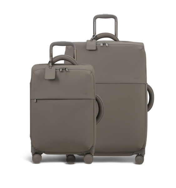 Set of 2 Lost in Berlin Suitcases Set of 2 Lost in Berlin Suitcases