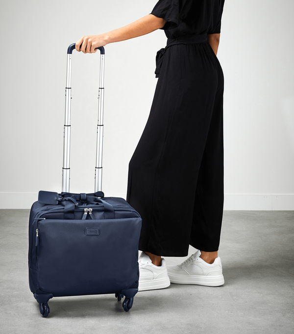 Lipault 4BIZ Spinner Carbon Blue Lipault 4BIZ Spinner Carbon Blue