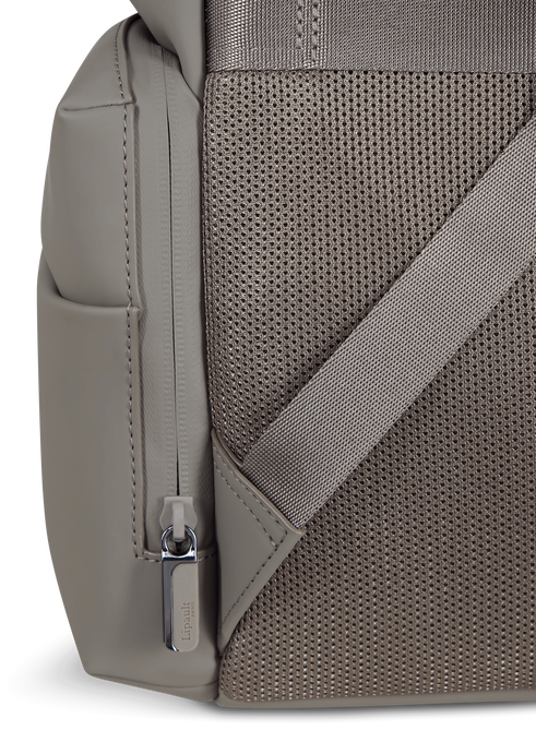 Lipault Lost In Berlin Cargo Backpack 2.0  Ash Stone Lipault Lost In Berlin Cargo Backpack 2.0  Ash Stone