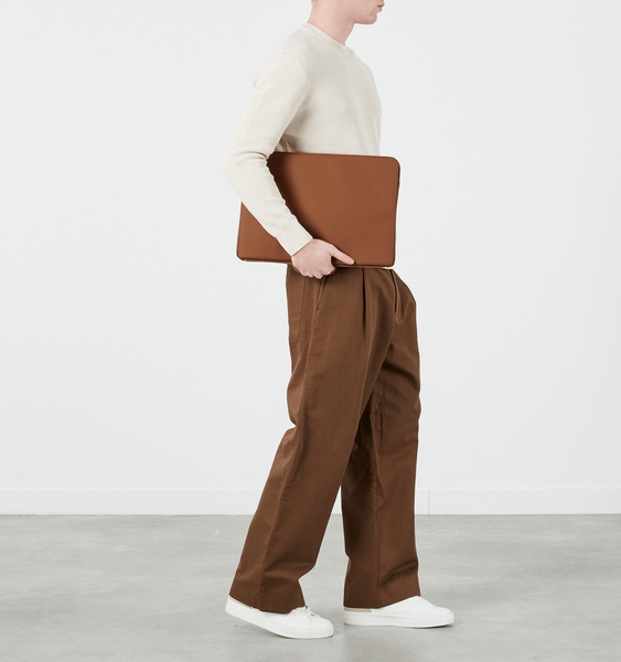 Lost In Berlin Tietokoneen suojatasku Lost In Berlin Tietokoneen suojatasku