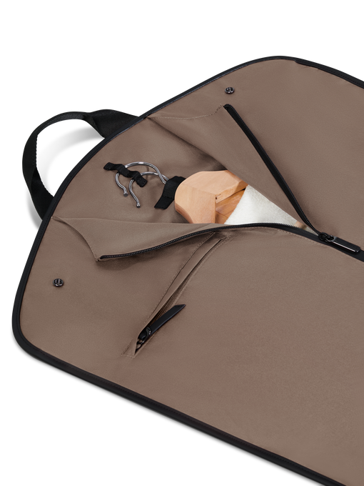 Lost In Berlin Pukupussi