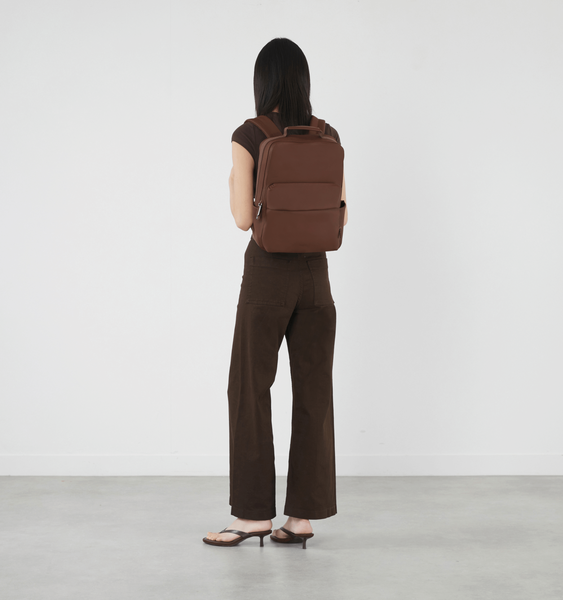 Lost In Berlin Reppu Lifetrotter 15.6" Lost In Berlin Reppu Lifetrotter 15.6"